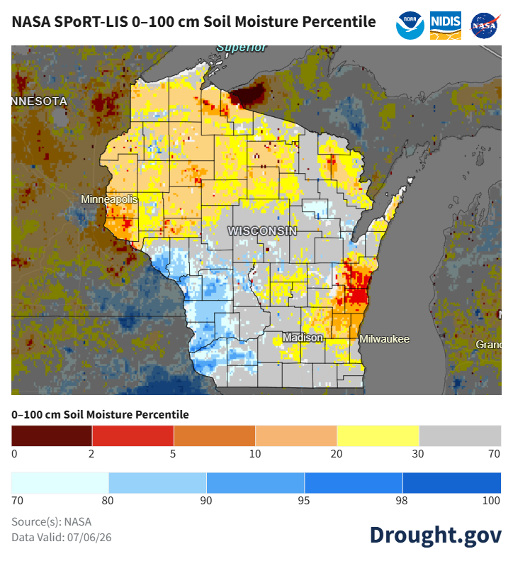 Map of Wisconsin soil moisture percentile, 0–100cm depth, data valid 07/06/26. Image description below.
