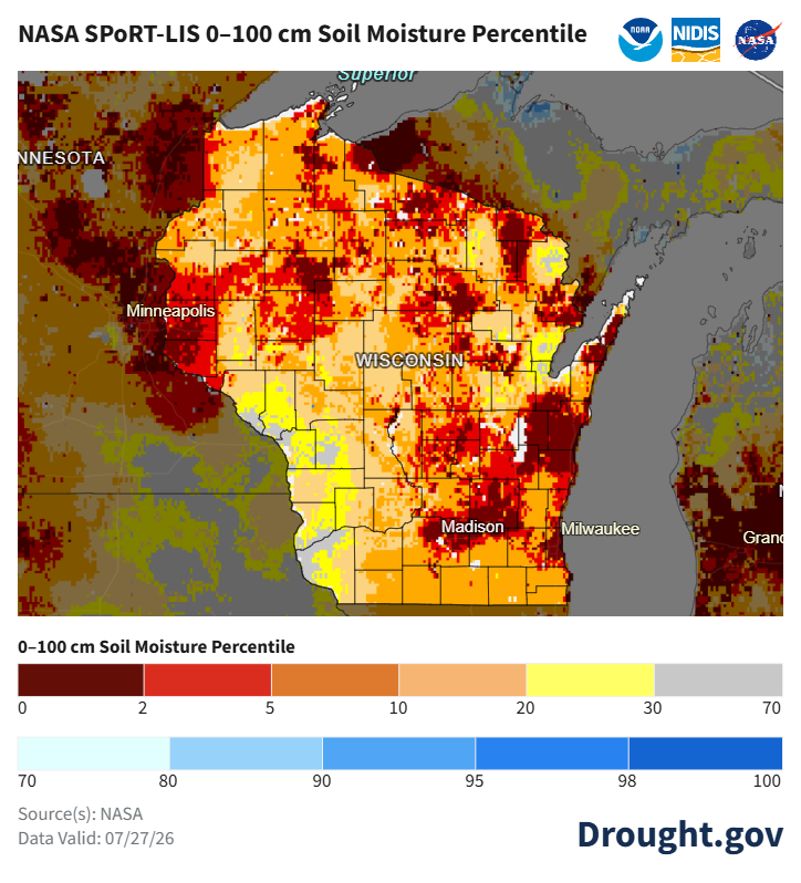 NASA SPoRT-LIS map of 0–100 cm soil moisture percentile across Wisconsin/Minnesota, 07/27/26, showing widespread low percentiles (below 20). Image description below.