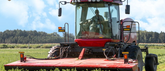Managing Ground Pressure and Soil Compaction in Forage Harvest